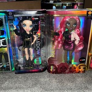 (2) Rainbow High Bundle